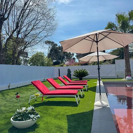 Deluxe & Private - Pool - - Cinema Вілла *
