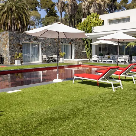 Deluxe & Private - Pool - - Cinema *