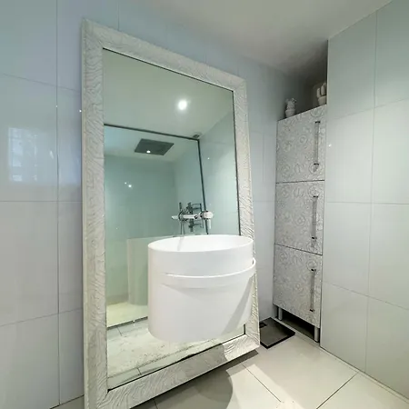 Deluxe & Private - Pool - - Cinema 빌라